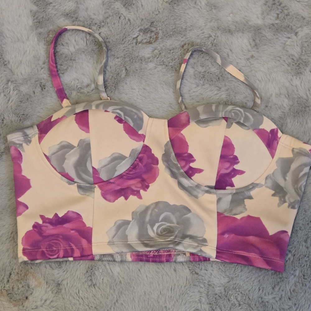 Forever 21 Pink and Gray Floral Crop Top